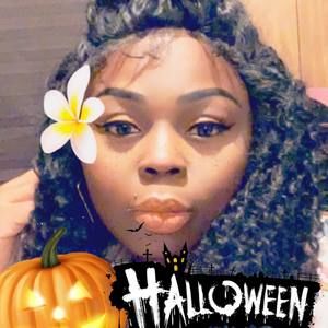 Meet your Posher, Melanie